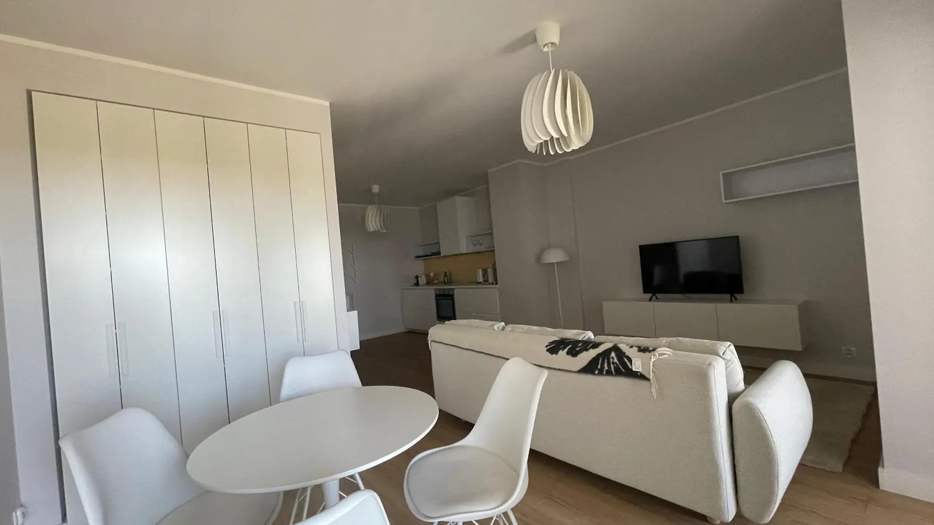 Villa Wenecja By Fred&Moris Apartments 波兹南